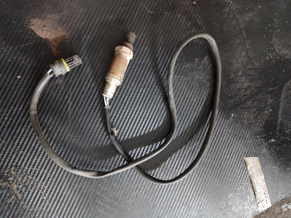 Продам запчасти на Мерседес W202