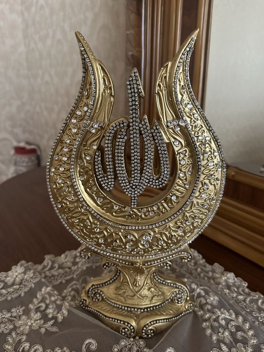 Сувенир донаси 100 минг