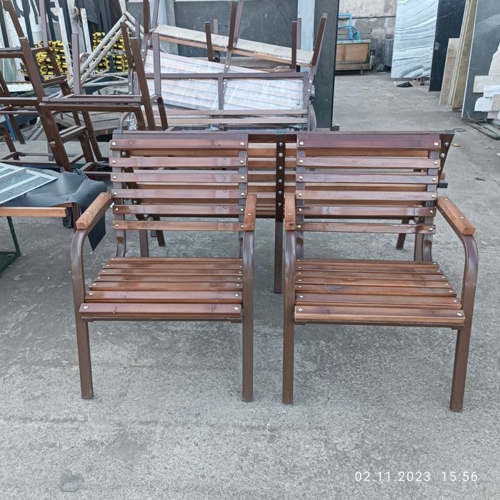 Парковая скамейка  длина 1,5м.