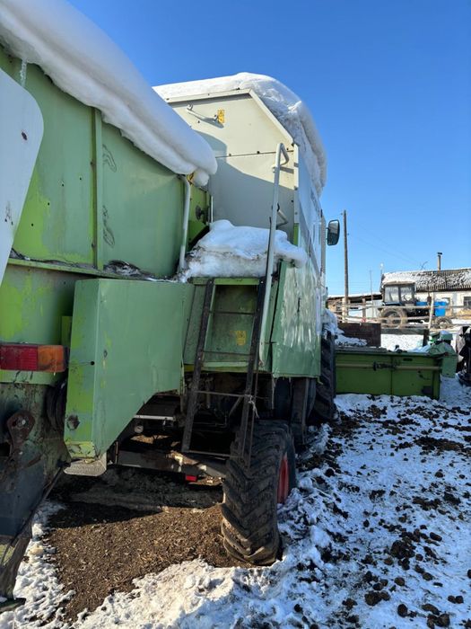 Комбайн claas medion