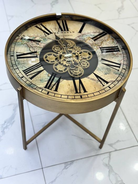 Часы журнальный столик люксовые падароки  серьёзно людей