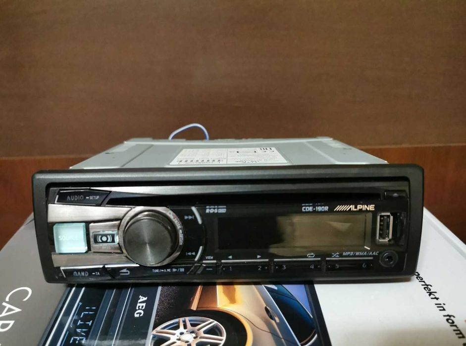 CD-Playere Mp3 USB/Stick si Aux Alpine Kenwood Jvc Pioneer