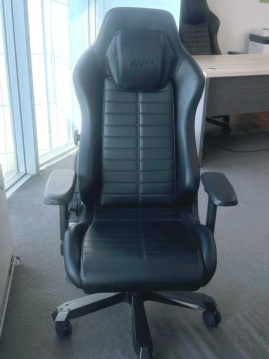 Игровое компьютерное кресло DXRacer Master, Black