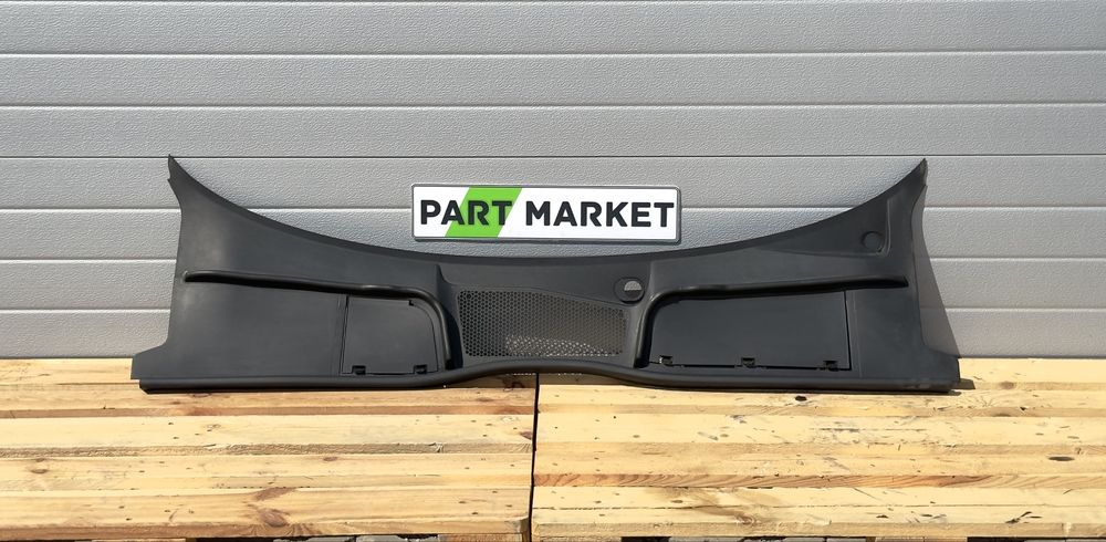 Кора под чистачки AUDI A4 B9 8W1819403