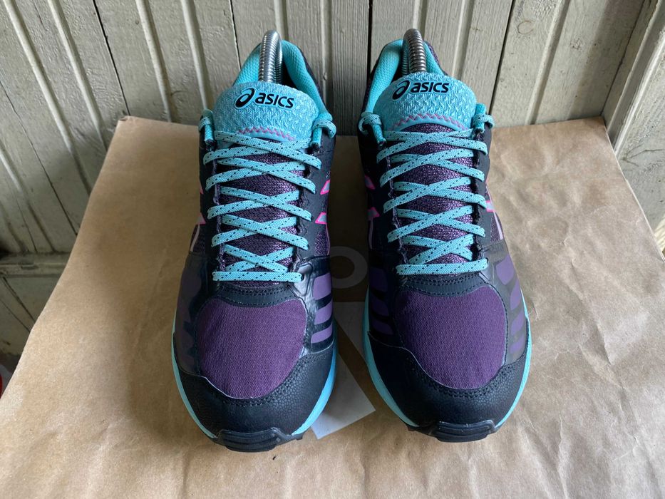 ''ASICS Gel FujiSetsu 2 Gore-Tex''оригинални маратонки 40.5 номер