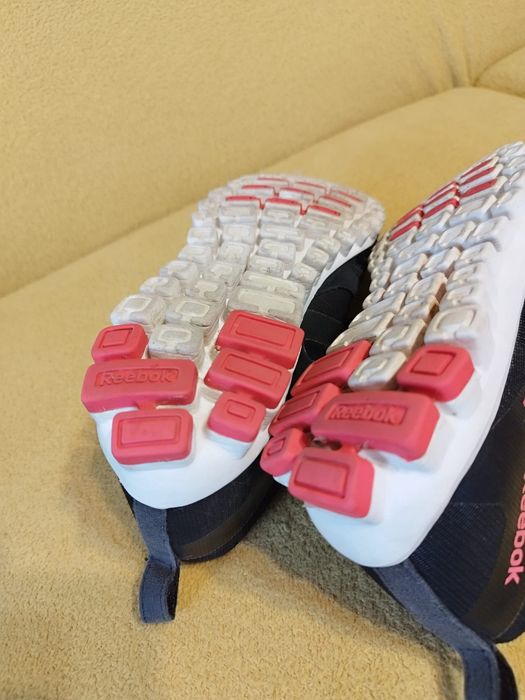 Reebook  real flex 38.5