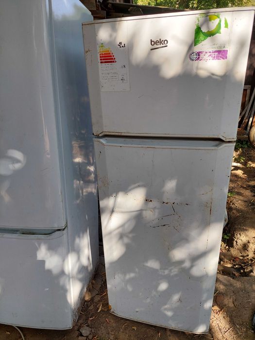 Продам 2 холодильника (вместе 50 тыс.)