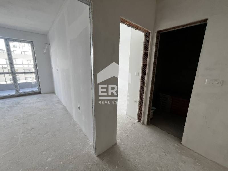 Двустаен ексклузивен апартамент за продажба, в нов комплекс Гардън Рез