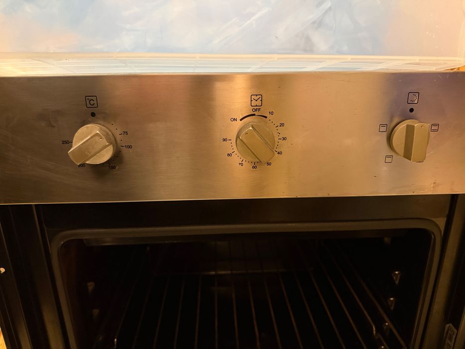 Vand cuptor si plita electrice