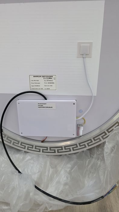 Огледало за баня с LED ОСВЕТЛЕНИЕ