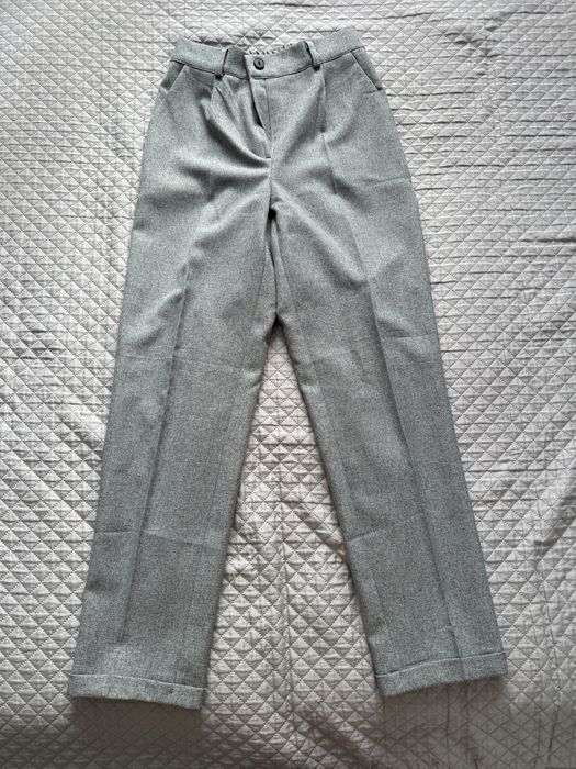 Продам женский костюм