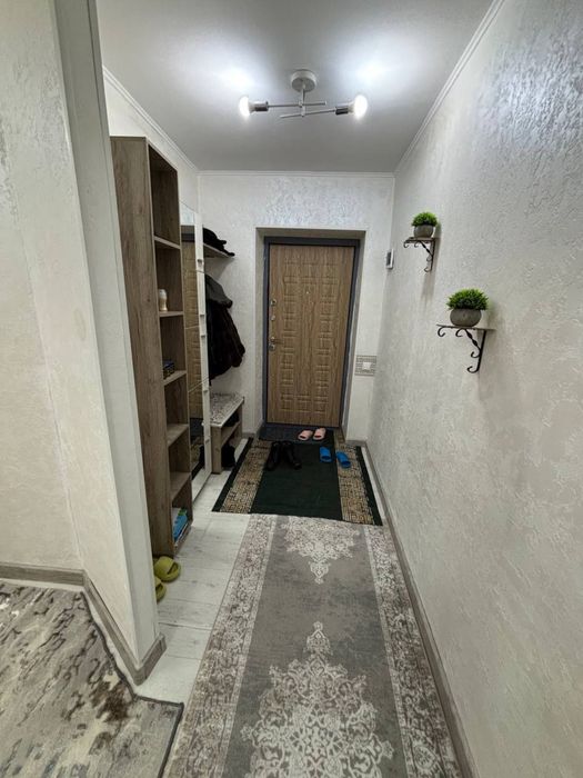 Продам 2 комнатную квартиру