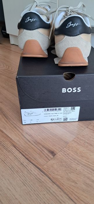 Boss оригинални маратонки ш 39н