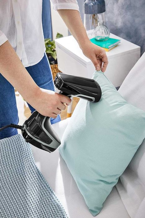 Вертикална ютия Tefal DT8250, 2000W