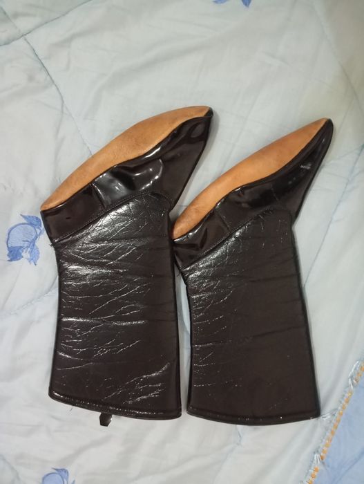 Продам валенки внутри мех  maxsi sotiladi ichi mex