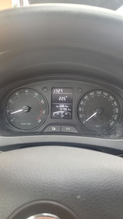 SKODA Rapid 2015 — imagine 4