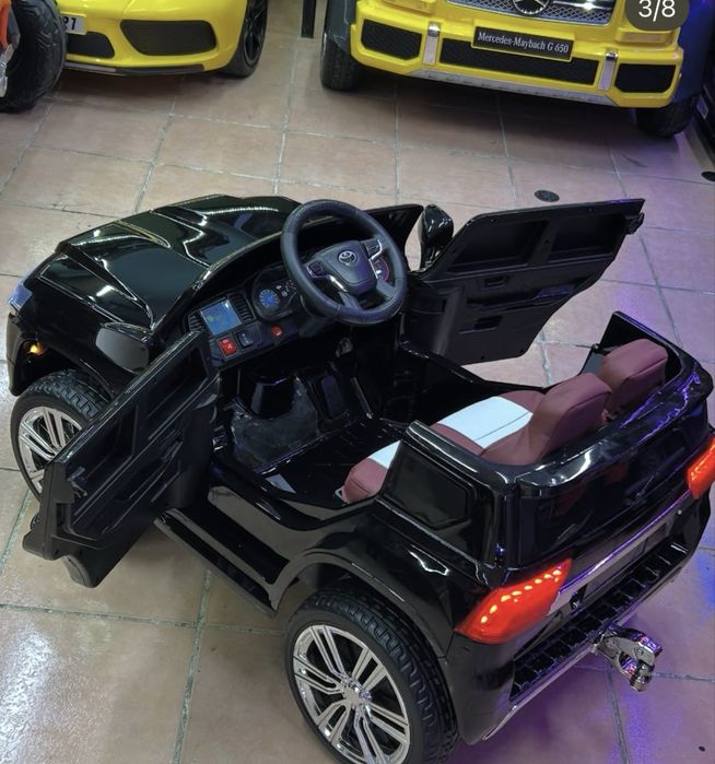 Продам детскую машину