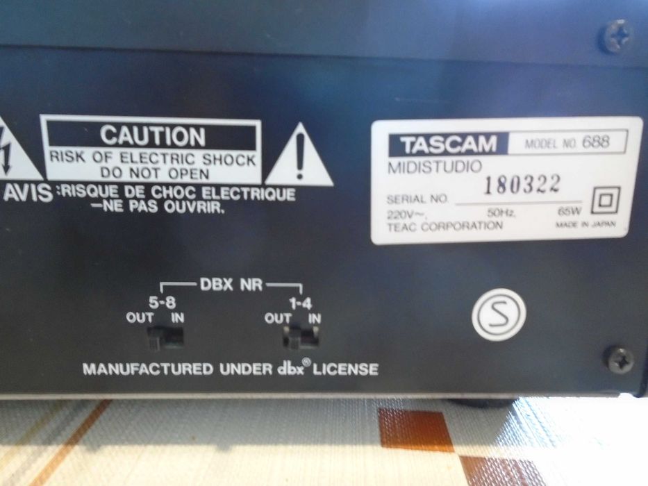 Tascam 688 midistudio