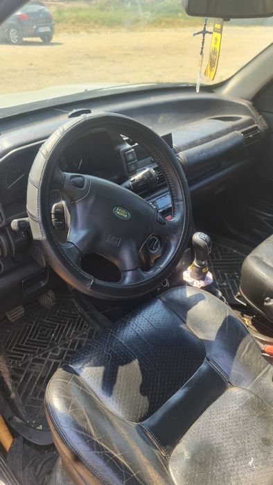 Vând Land Rover Freelander defect