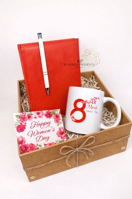 Наборы женщинам на 8 марта
