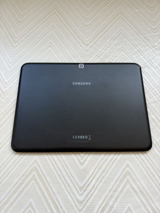 6 броя стари таблети – Samsung, Apple iPad, ASUS, Acer и Lenovo (15 € / бр.)