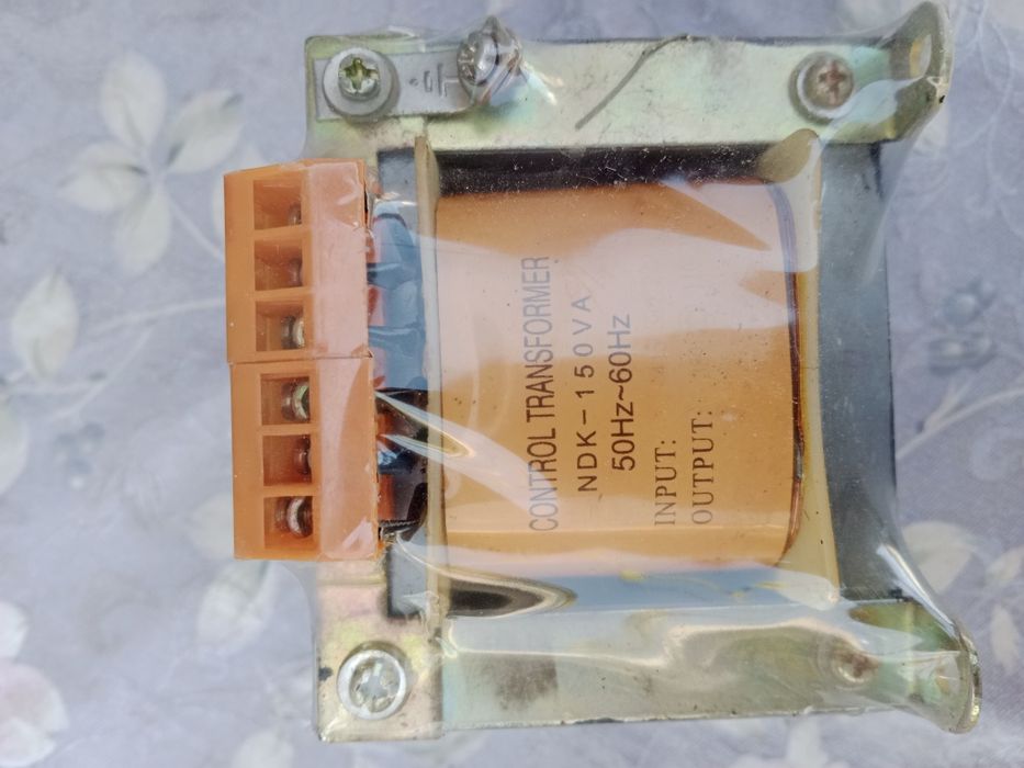 Трансформатор 220/12