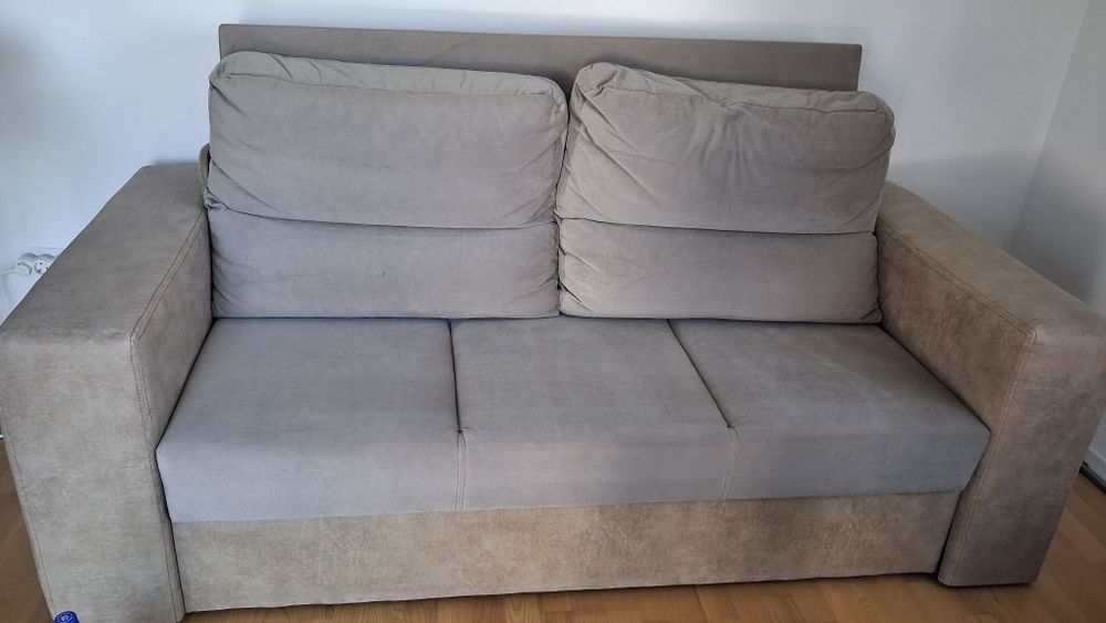 Canapea Extensibila Mobexpert in stare excelenta