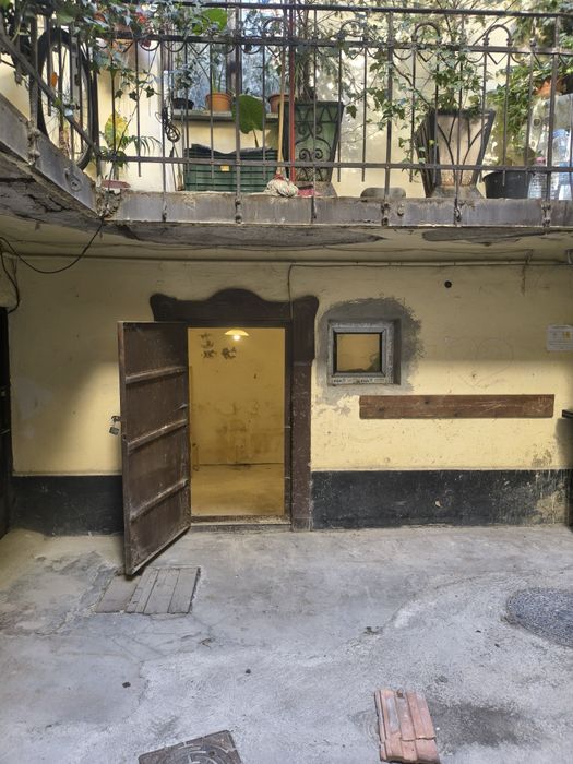Boxă 12 mp, intabulată separat – str. Gen. Leonard Mociulschi, clădire istorică renovată