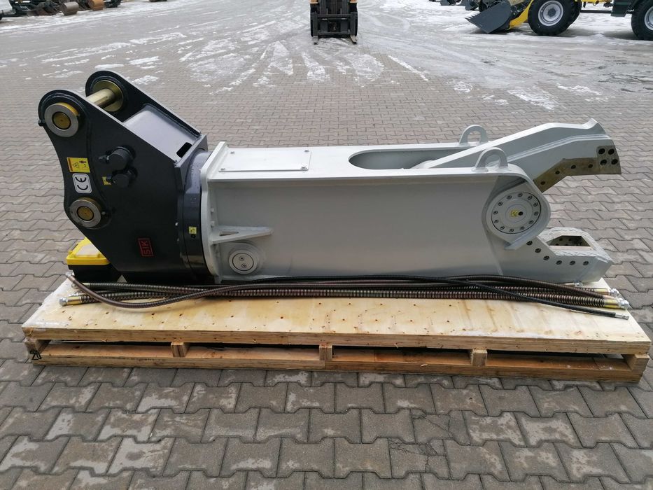 Foarfeca hidraulica Rotativa pentru taiere fier vechi si demolare