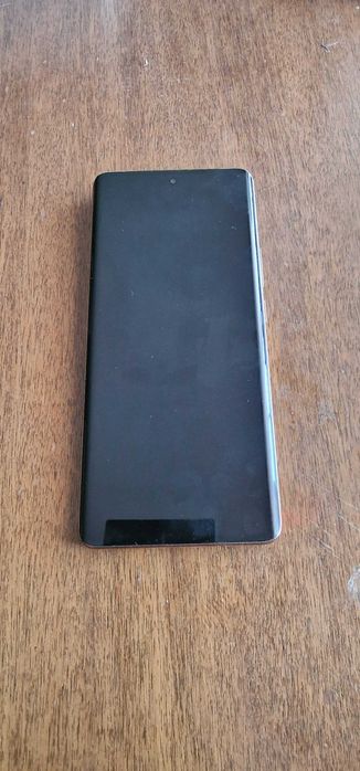 Смартфон Realme 11 Pro+, 12GB, 512GB и Смарт часовник REALME WATCH 5