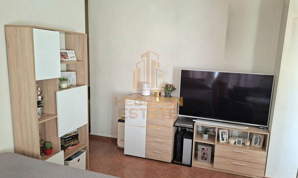 Продава се Едностаен апартамент в Варна, Цветен квартал - 49 кв.м за 2419 €/кв.м - Снимка #2