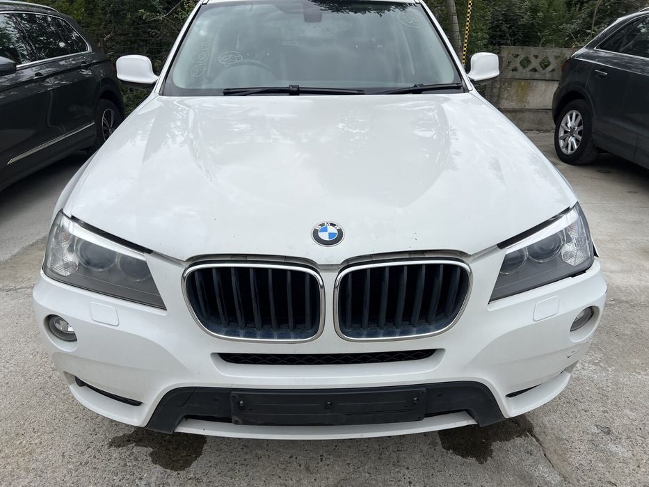 Fata completa BMW X3 F25 2013
