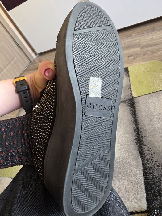 Guess 37 и 36 номер 80лв