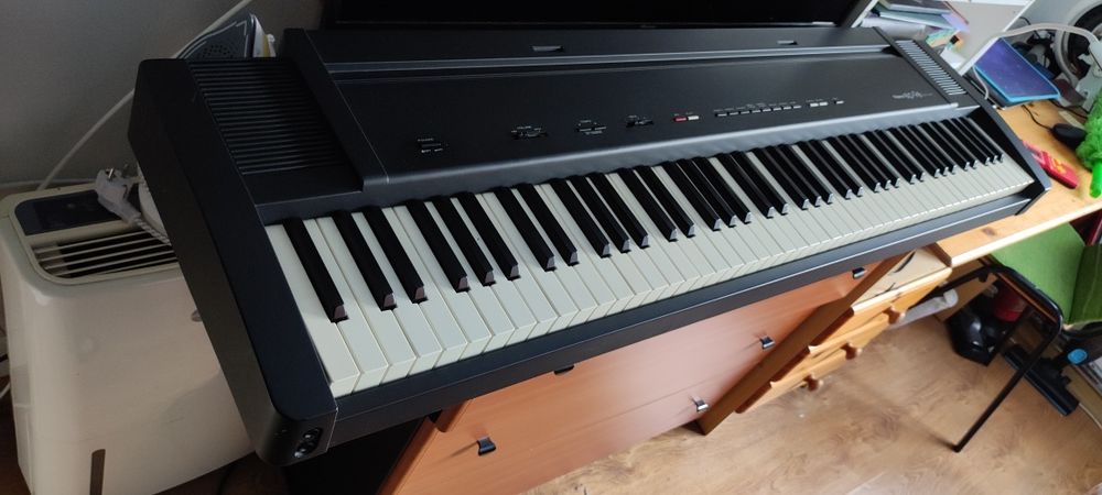 Pian digital/orgă Roland ep-9e