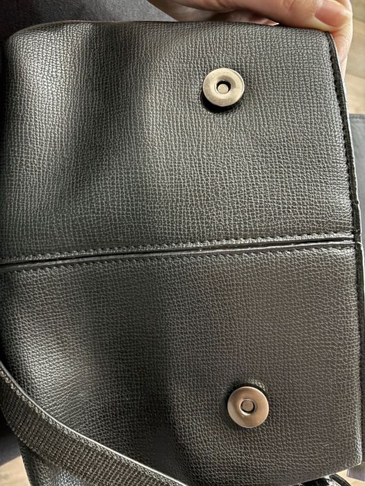 Дамска чанта Guess