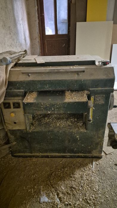 Circilar cu incizor debitat pal si masina cant abs