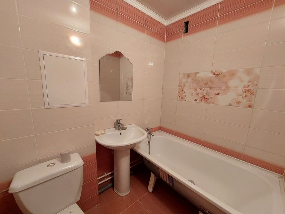 Юбиляр 1ком кв 8000