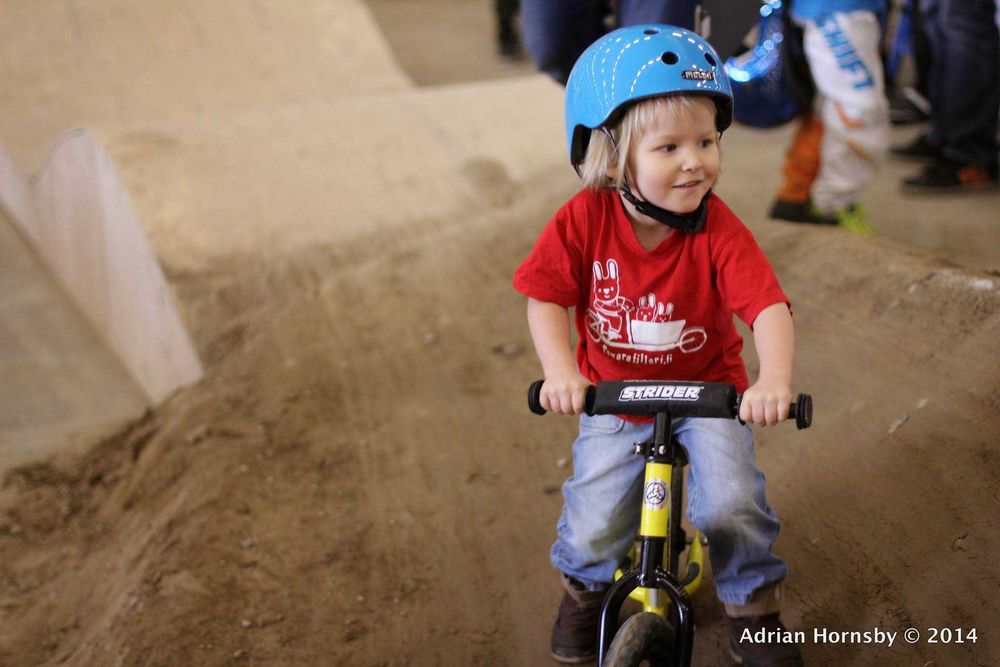 NOU! Casca protectie Melon Urban Active