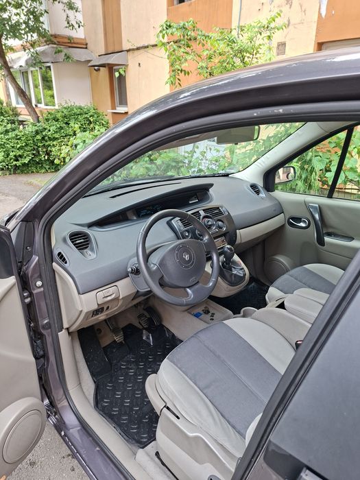 Renault Scenic - 1.5 DCI , 6 trepte!