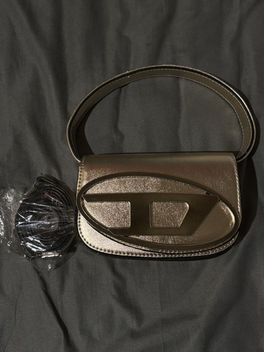 Diesel bag златна