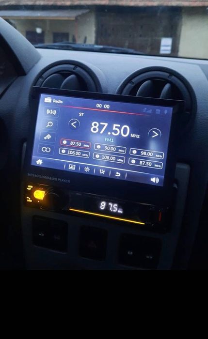 Vând Dacia logan