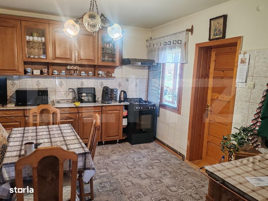 Casa cu 6830 mp teren, Manastirea Humorului