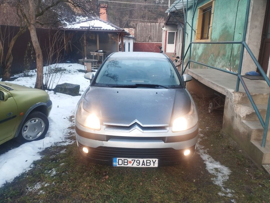 Vând Citroen  C4