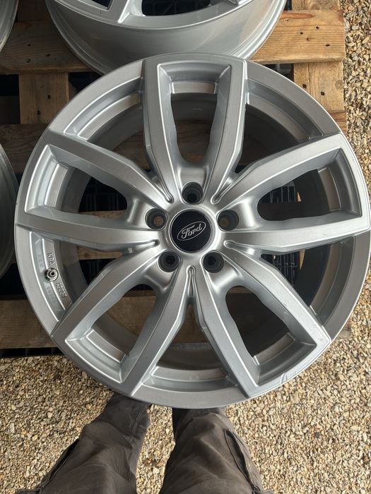 18 цола 5 х 108 мм Форд  Волво Пежо 3008, Ford ,  Volvo