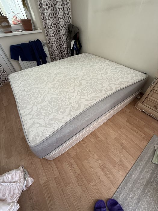 Продам два матраса