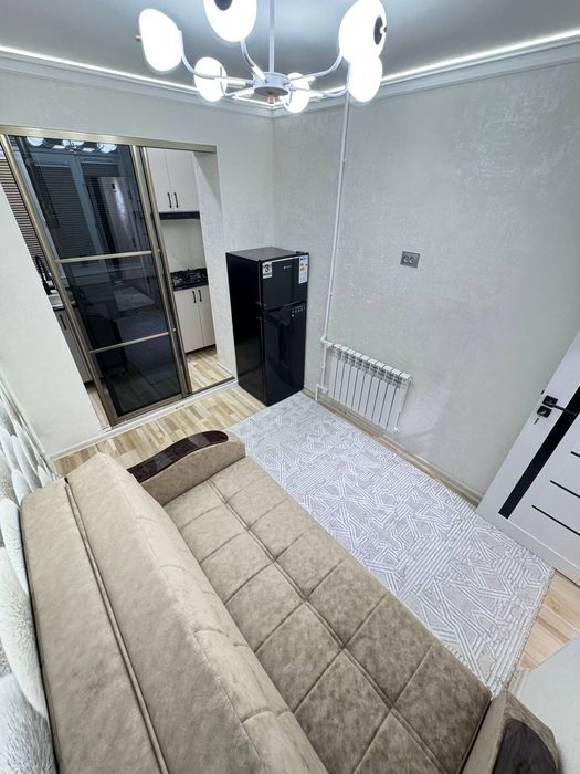 Продам чиланзар 4.  Одна переделанная на двух