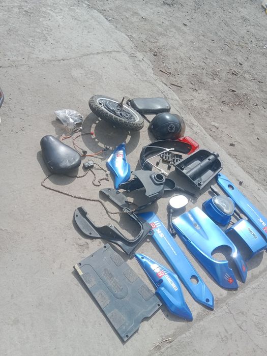 Запчасти от электро скутера