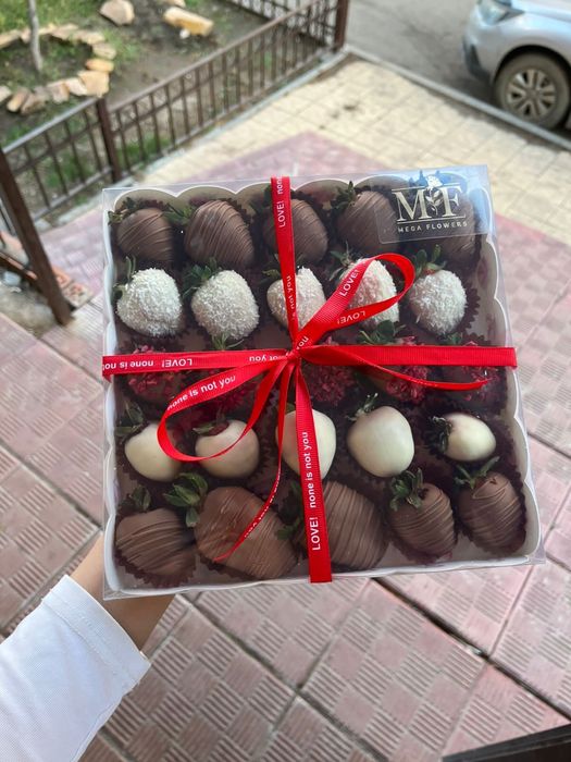 клубника в шоколаде Астана доставка