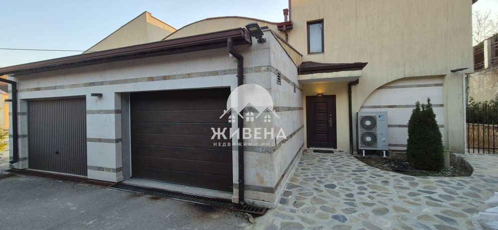 Луксозна къща за продажба, м-т Манастирски рид, РЗП: 344 кв.м