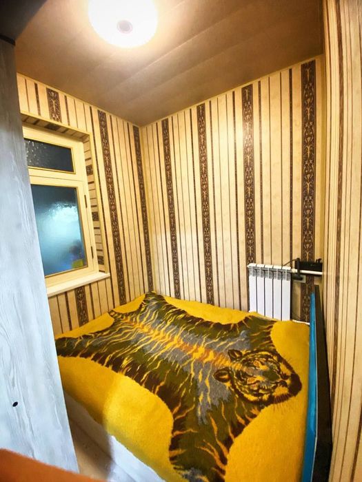 Чилонзор 17 2.3/1/4 сотилади